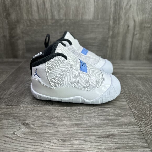 Jordan 11 Crib Bootie Infant size 4c White Legend Blue CI6165-104 - Picture 1 of 8